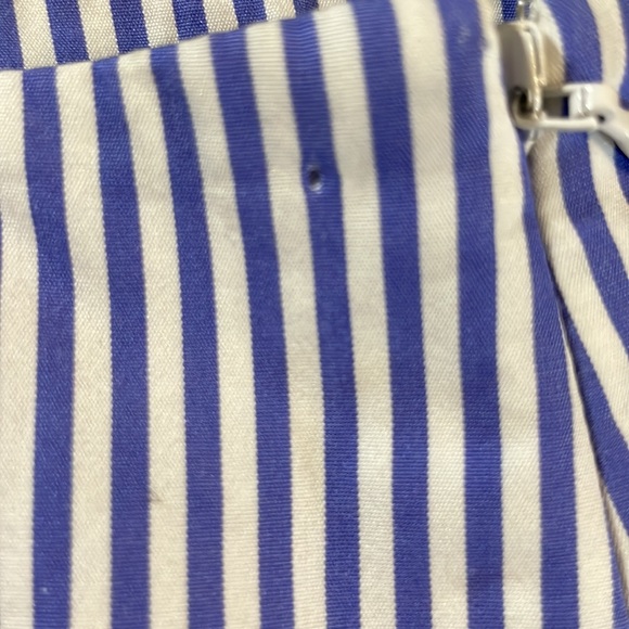 Nordstrom Signature Blue and White Striped Pleated Asymmetrical Skirt Size 12 - Picture 16 of 16
